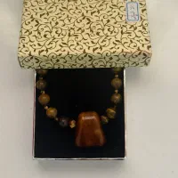 گردنبند چشم ببر زنانه
