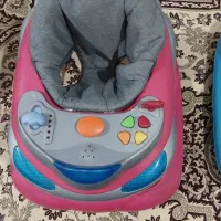 سه عدد روروک و یک صندلی ماشین کودک