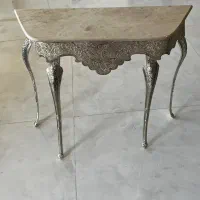 میزآینه وشمعدان
