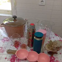 تعدادی لوازم آشپزخانه