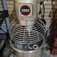 خمیرکن بست