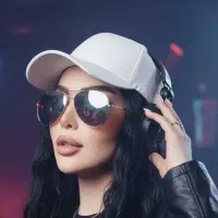 دی جی خانم. دیجی خانم