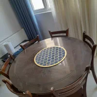 میز ناهارخوری و ۶ عدد صندلی
