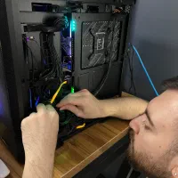 کیس گیمینگ اسمبل کیس نصب ویندوز