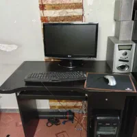 کامپیوتر مانیتور خانگی