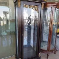 ویترین صندلی خام چوبی