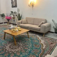 مبلمان راحتی در حد نو