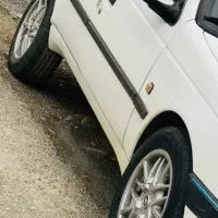 پژو 405مدل 90اتاق تعویض 404