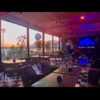 برگزاری جشن های خاص با ویوی دریاچه/بدون هزینه سالن