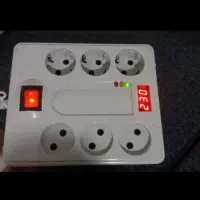 محافظ برق نمایشگر ولتاژ