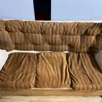 مبل سه نفره