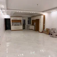 منزل سه طبقه شیک لب بلوار استقلال
