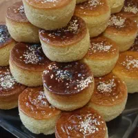 قبول سفارش کیک و اهری و نان سنتی