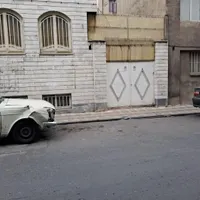 ملک کلنگی و قابل سکونت مناسب سرمایه گذاری|فروش زمین و ملک کلنگی|تهران, صاحب الزمان|دیوار
