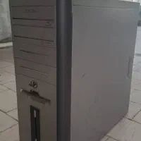 کیس و مانیتور