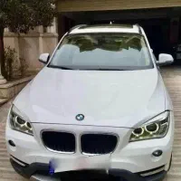 بی ام و x1در حد