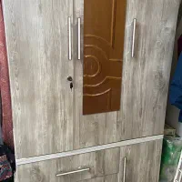 کمد در حد نو فوری