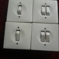 کلید و پریز برق
