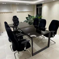 میز مدیریت فلزی طرح صنعتی مدرن