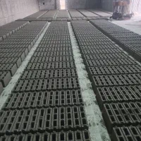 تولیدی بلوک سبک و آجر پوکه ای محرمی