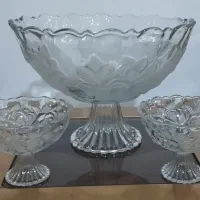 میوه خوری وشکلات خوری