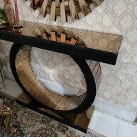 کنسول تنها بفروش میرسد