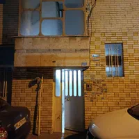 فروش منزل یک طبقه ویلایی کیان اباد .خ صاحب الزمان