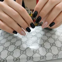 کاشت ناخن