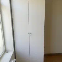 کمد دیواری با روکش ترک سفید مات وبدنه رنگ چوب