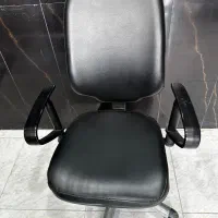 میز و صندلی تمیز