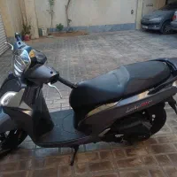 لاکی 200