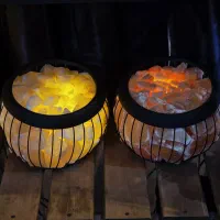 آباژور سنگ نمک طرح سبد فلزی/انرژی مثبت/فنگشویی
