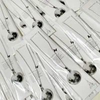 ماه شبتاب /گردنبند/ ماه /شبتاب