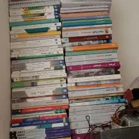 تعدادی کتاب کنکور تجربی