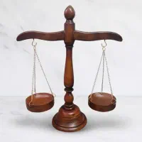 وکیل دادگستری