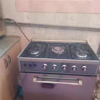 یک عدد گاز 5 شعله سالم در حد نو