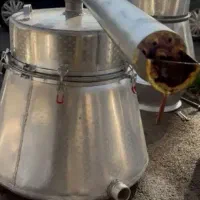 دیگ گلاب گیری