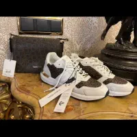 Calvin kleinکلوین کلین