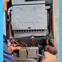 تعمیرکار تعمیر سرویسکار پکیج و تعمیرات برد پکیج