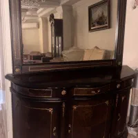 کنسول و آینه