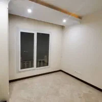 ۹۰ متر ۲ خواب در امیرآّباد، بالای جلال
