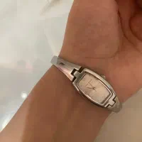 ساعت آنه کلین