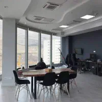 125متر جنب مترو / مناسب آموزشگاه و دفتر کار و مطب