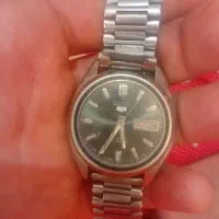 ساعت های ژاپنی نیست درجهان