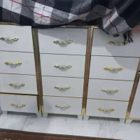 سه عدد پنج کشو ویک کتاب خانه ویک میز چرخ دار