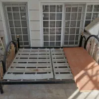 تختخواب دونفره فلزی