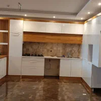 برای کابینت های دست دوم مشتری هستم