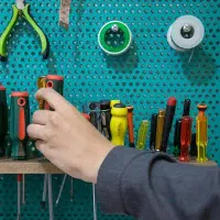 برق صنعتی،تعمیرات،خدمات فنی برق