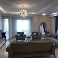 سید خندان ۷۲ متر غرق در نور