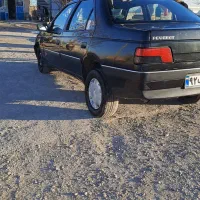 پژو۴۰۵مدل۸۲